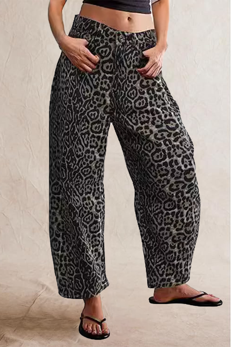 Imelda | Casual loose street denim jeans with leopard pocket and mid-rise