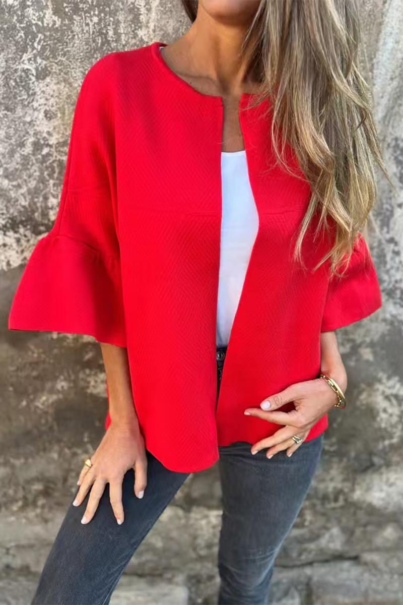 Ivana | Casual everyday outerwear with solid color ruffles