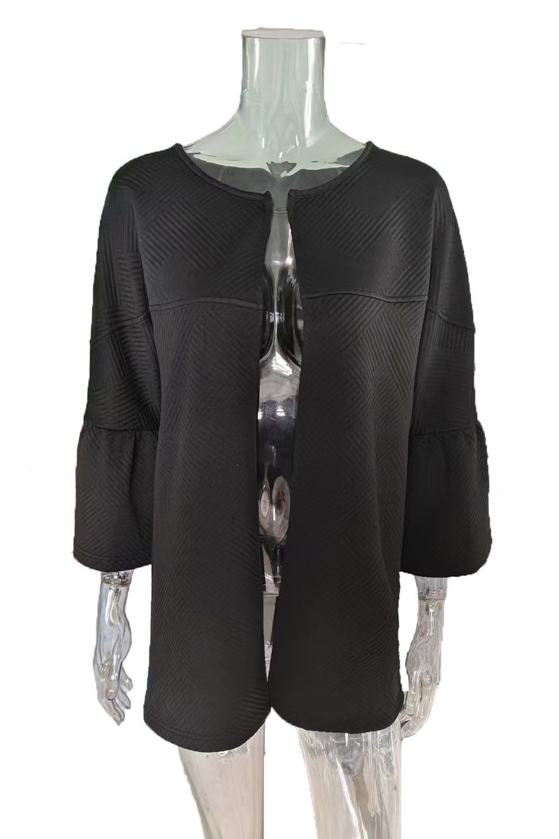 Ivana | Casual everyday outerwear with solid color ruffles