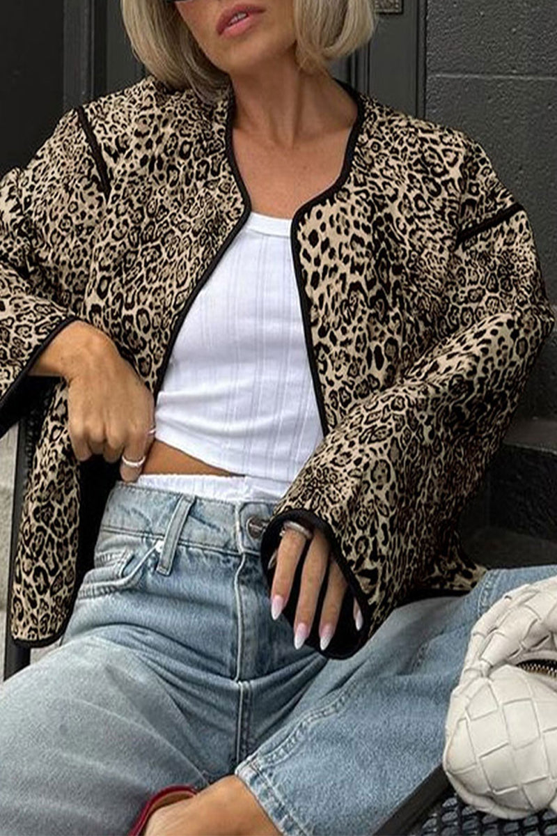 Joana | Casual street outerwear with leopard pocket patchwork and O-neck