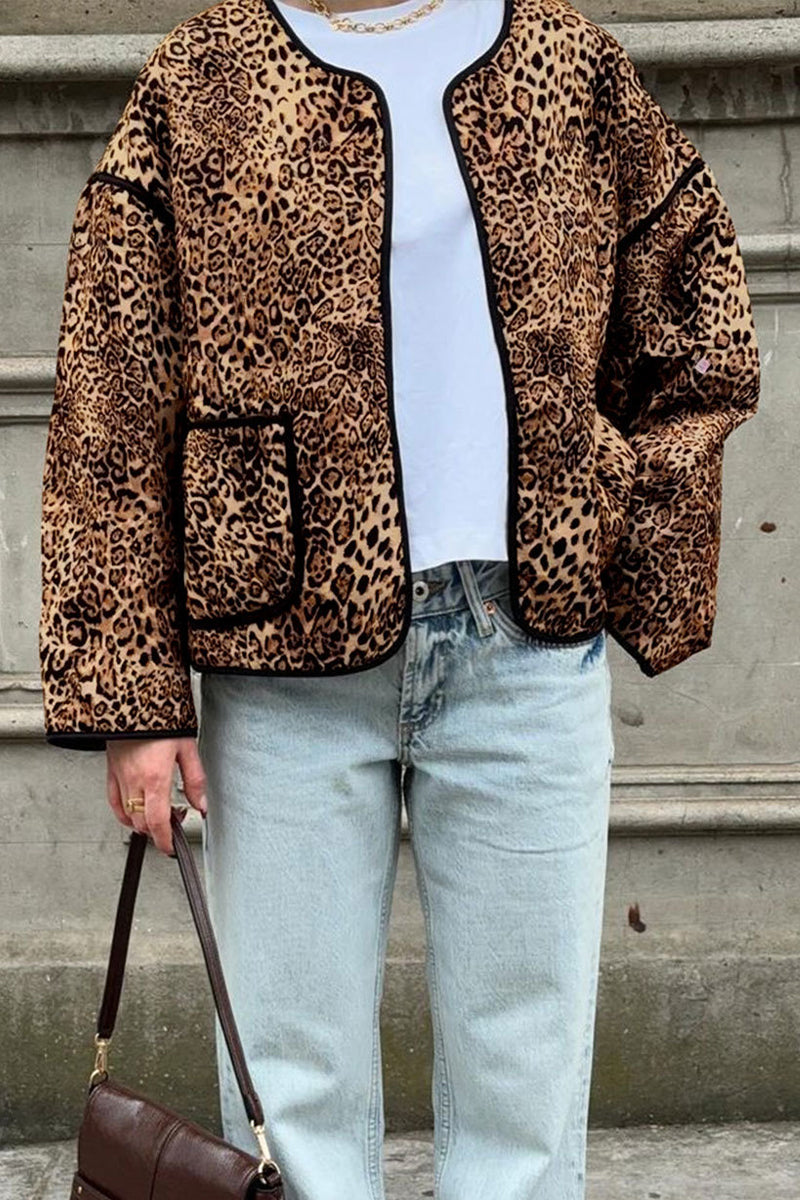Joana | Casual street outerwear with leopard pocket patchwork and O-neck