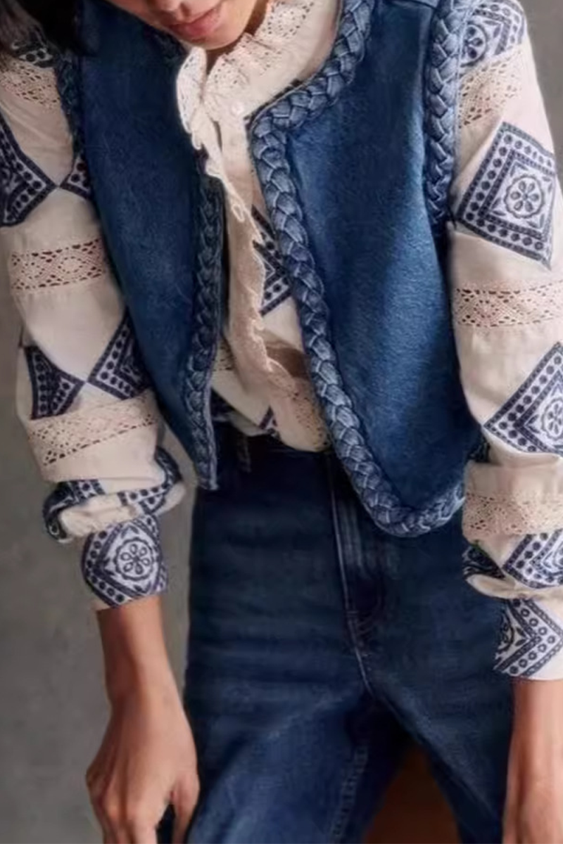 Katarina | Casual plain woven vest with O-neck