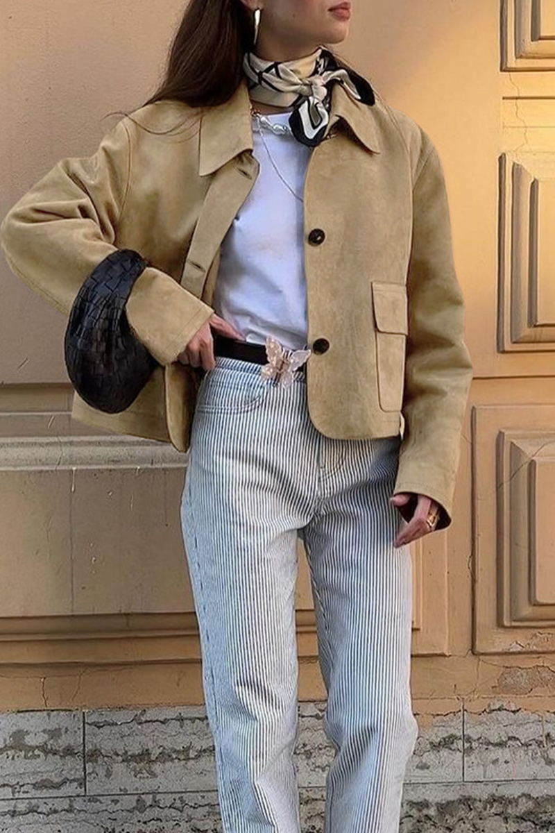 Katrin | Casual everyday outerwear with buttons and turn-down collar