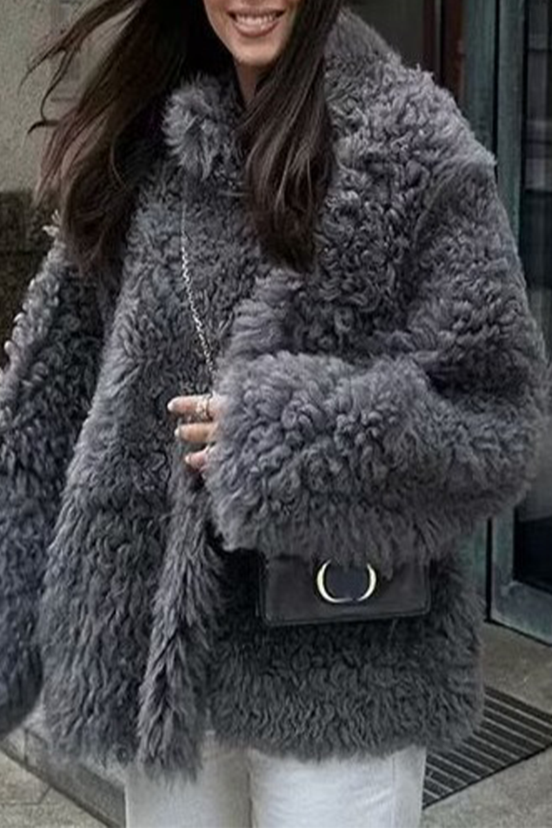Valentina® | Relaxed and timeless winter garment