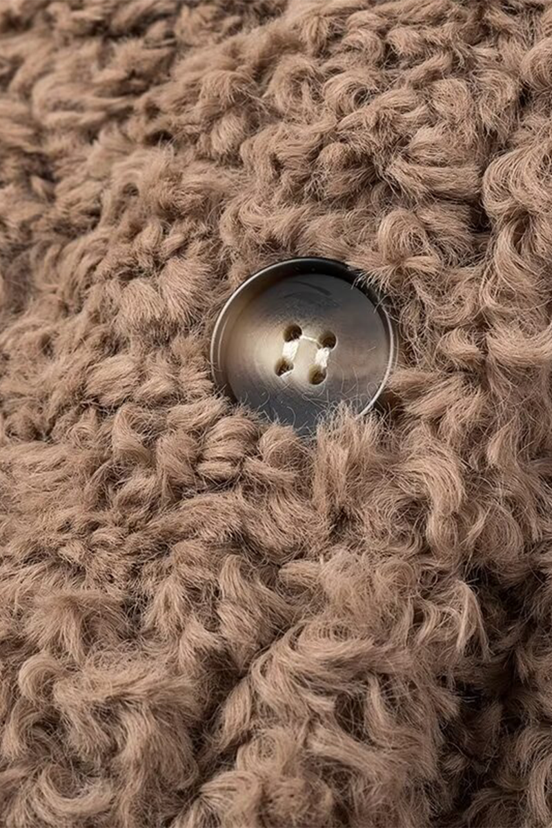 Valentina | Relaxed and timeless winter garment