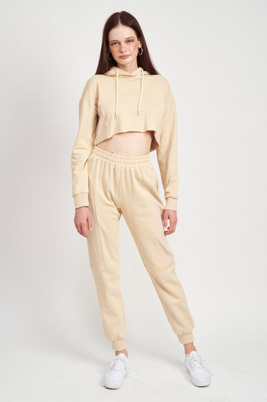 Lucía | SHORT HOODIE WITH DRAWSTRING