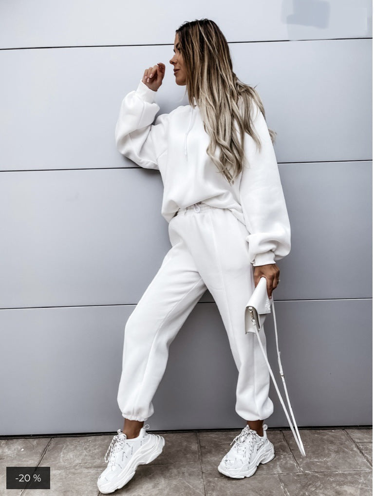 Karina | Set consisting of a sweatshirt, hoodie and trousers