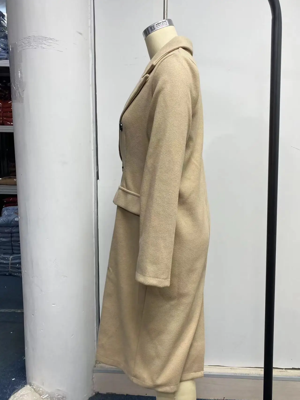 Renata | Casual and effortless winter garment