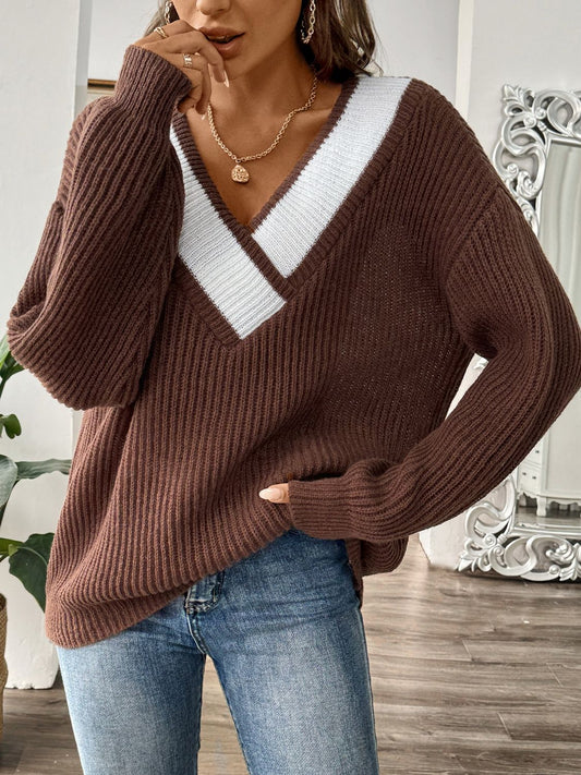 Alma | Jumper with contrasting colors and relaxed shoulders