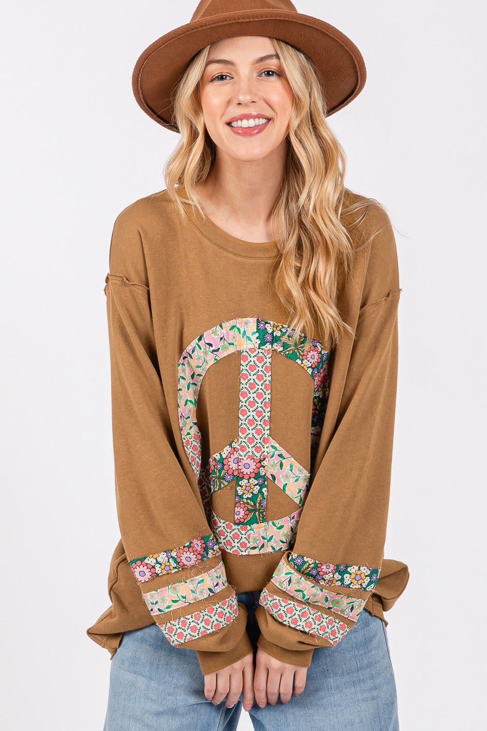 Cristina | SAGE + FIG long-sleeved shirt with peace appliqué patch