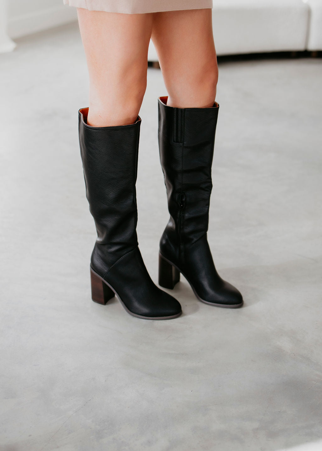 Johana | Supportive and versatile orthopedic boots