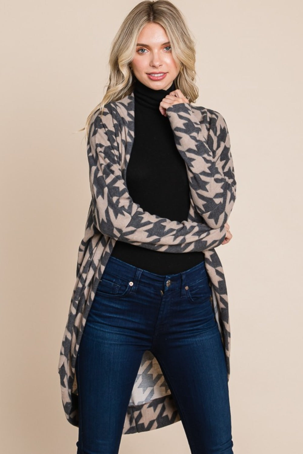 Mariana | Open front houndstooth cardigan in cocoon knit