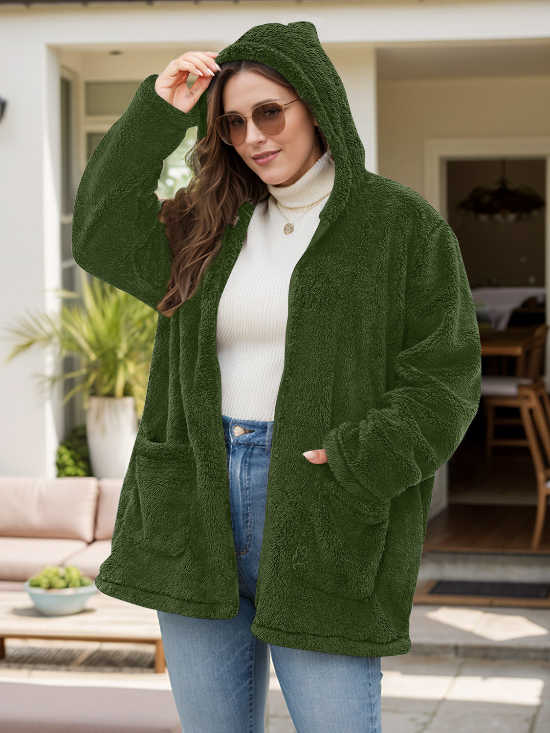 Felicidad | Oversized long sleeve hooded outerwear with zip fastening