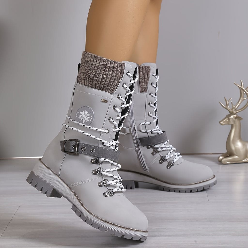 Beatriz | Casual and supportive orthopedic boots.