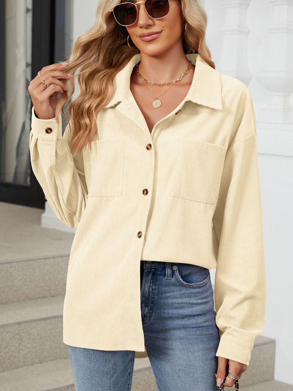 Ines | Long-sleeved outerwear with a button placket and dropped shoulders