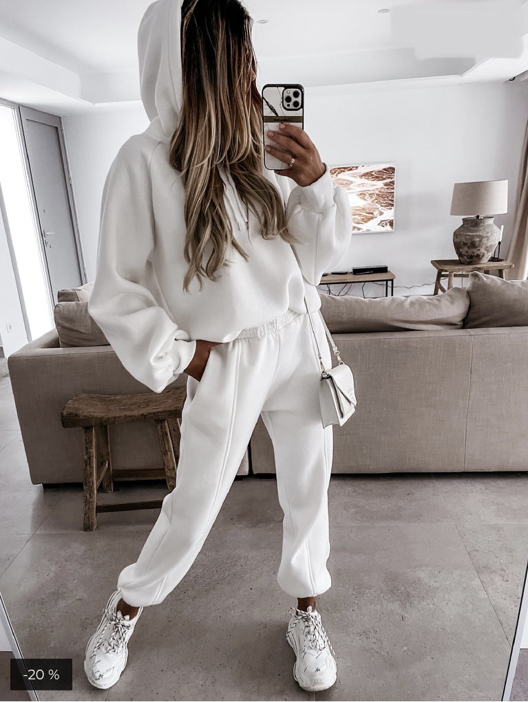 Karina | Set consisting of a sweatshirt, hoodie and trousers