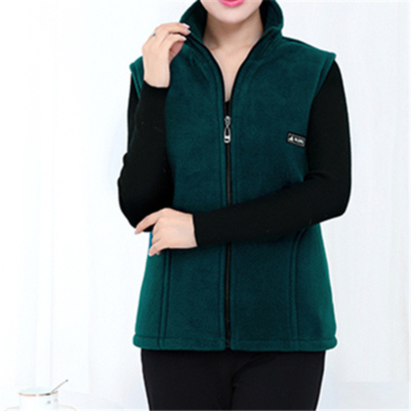 Camille | Modern and fashionable winter clothing item.