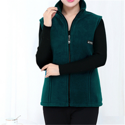 Camille | Modern and fashionable winter clothing item.