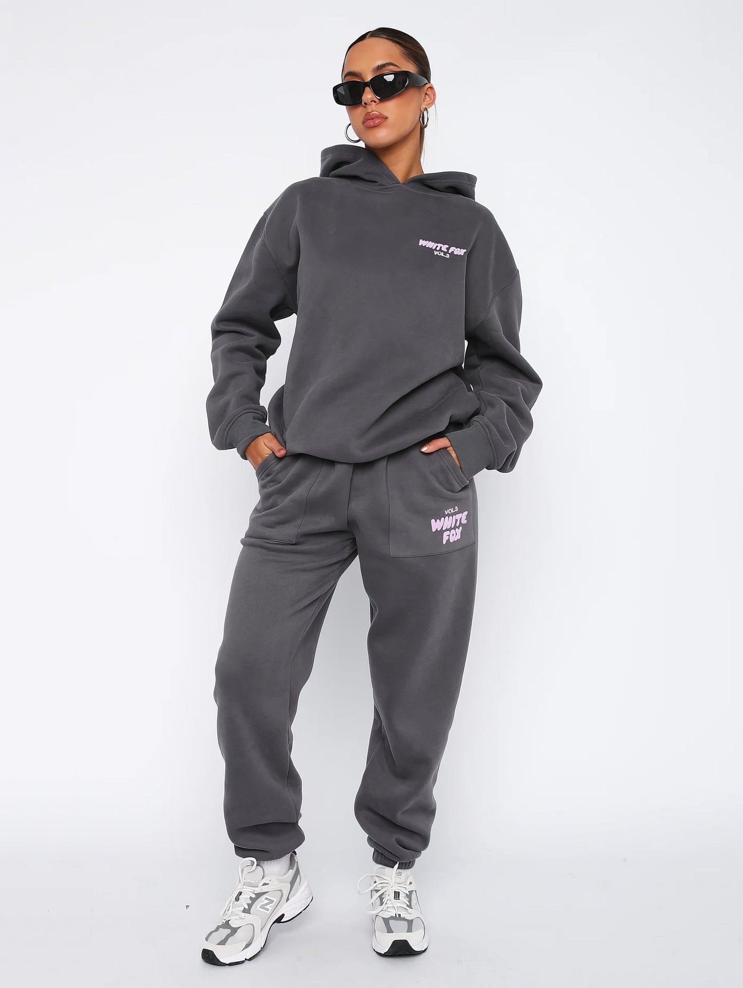 Alma | Vol. 3 tracksuit