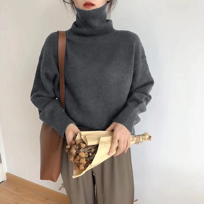Rebeca | Effortless and chic winter sweater