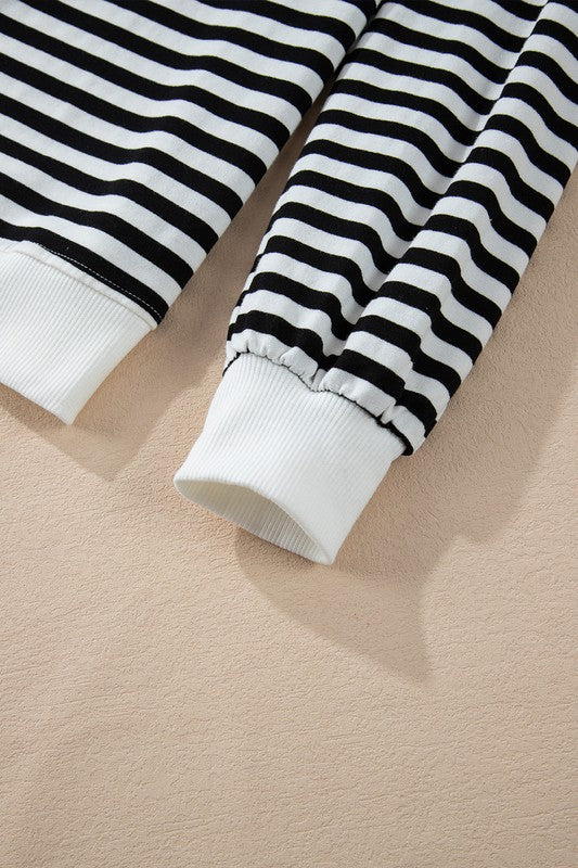 Mia | Striped oversized crew neck sweatshirt with color block design