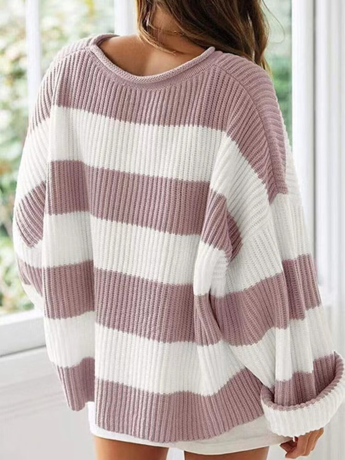 Tania | Crew neck sweater with long sleeves