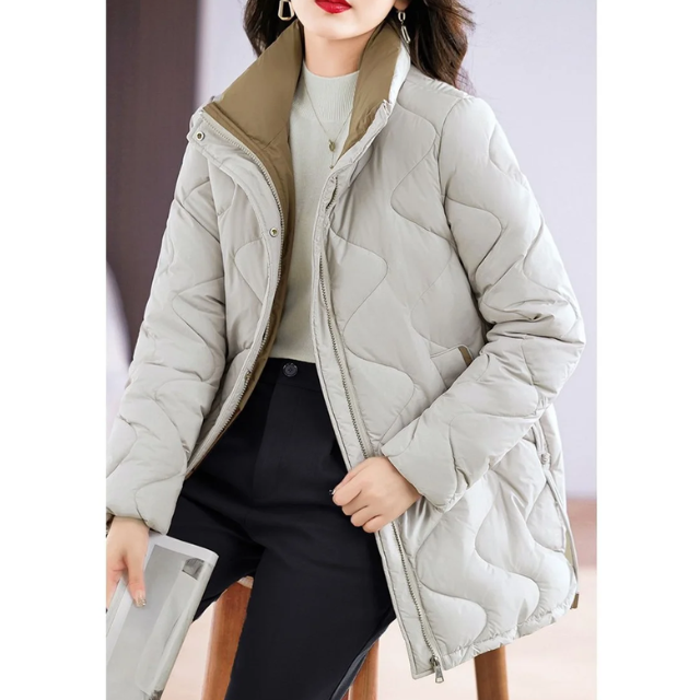 Yara | Elegant and versatile winter garment