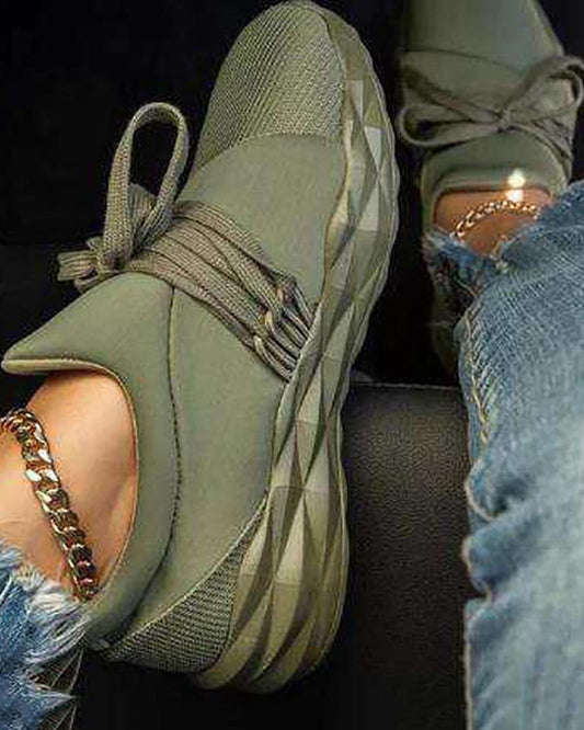 Nina | Custom-made orthopedic casual shoes.