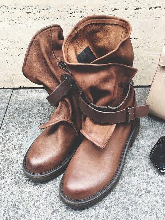 Lorena | Timeless and supportive orthopedic shoes.