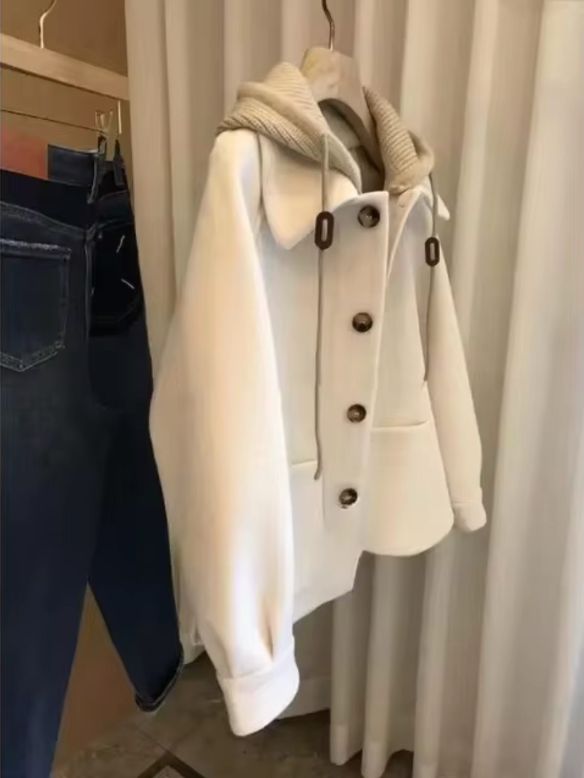 Harriet | Thick hooded jacket