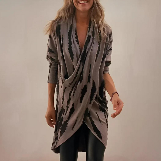 Isabel | Luxurious V-neck tonic with a loose fit