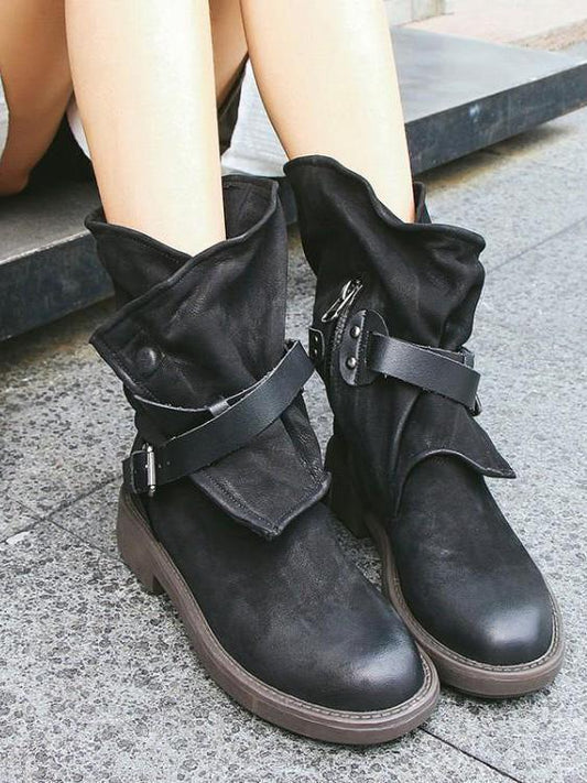 Lorena | Timeless and supportive orthopedic shoes.
