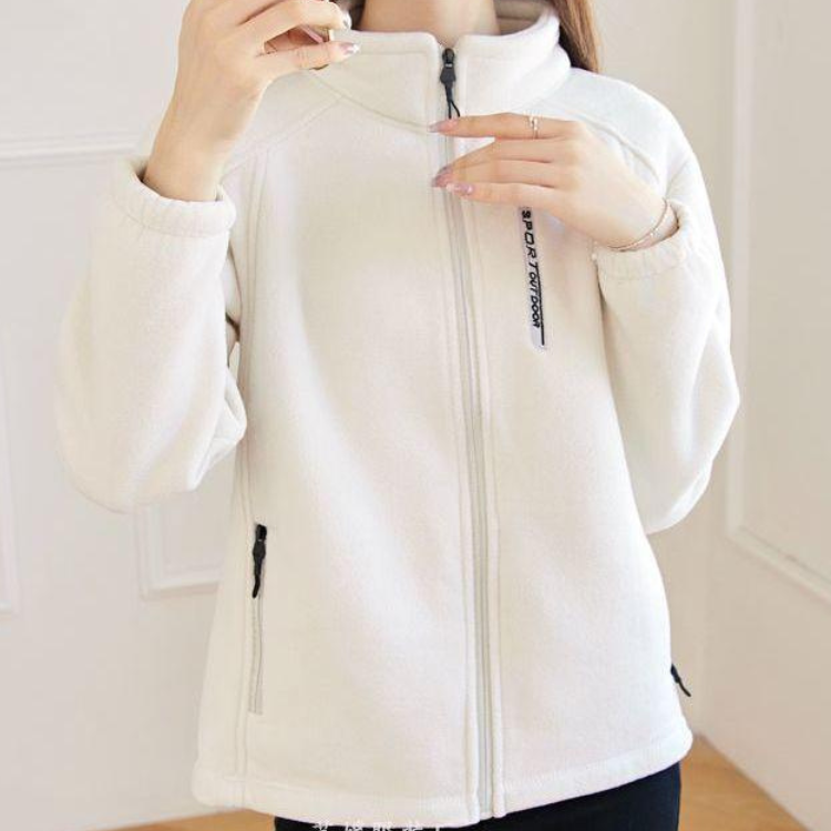 Juana | Modern and comfortable winter garment