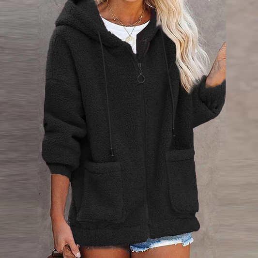 Clarisa | Modern and elegant winter garment.