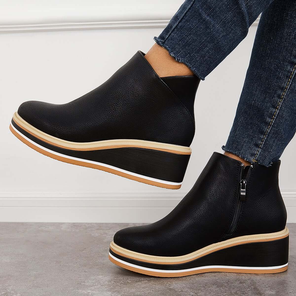 Hana | Casual and supportive orthopedic boots.
