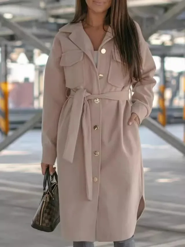 Yasmina | Elegant and simple winter garment