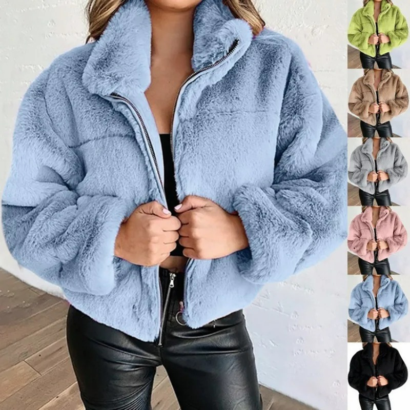 Frida | Elegant and casual winter garment