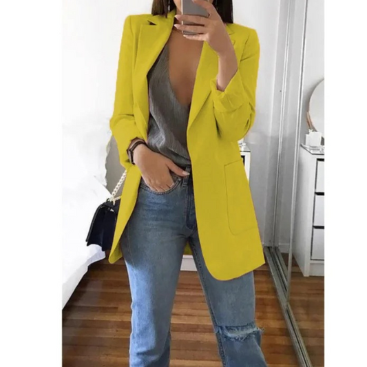 Camila | Fashionable and effortless winter garment