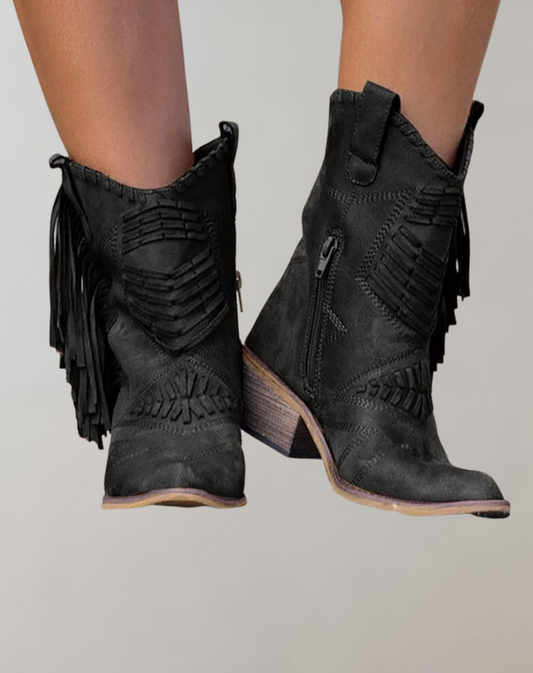 Hilda | Trendy and supportive orthopedic boots