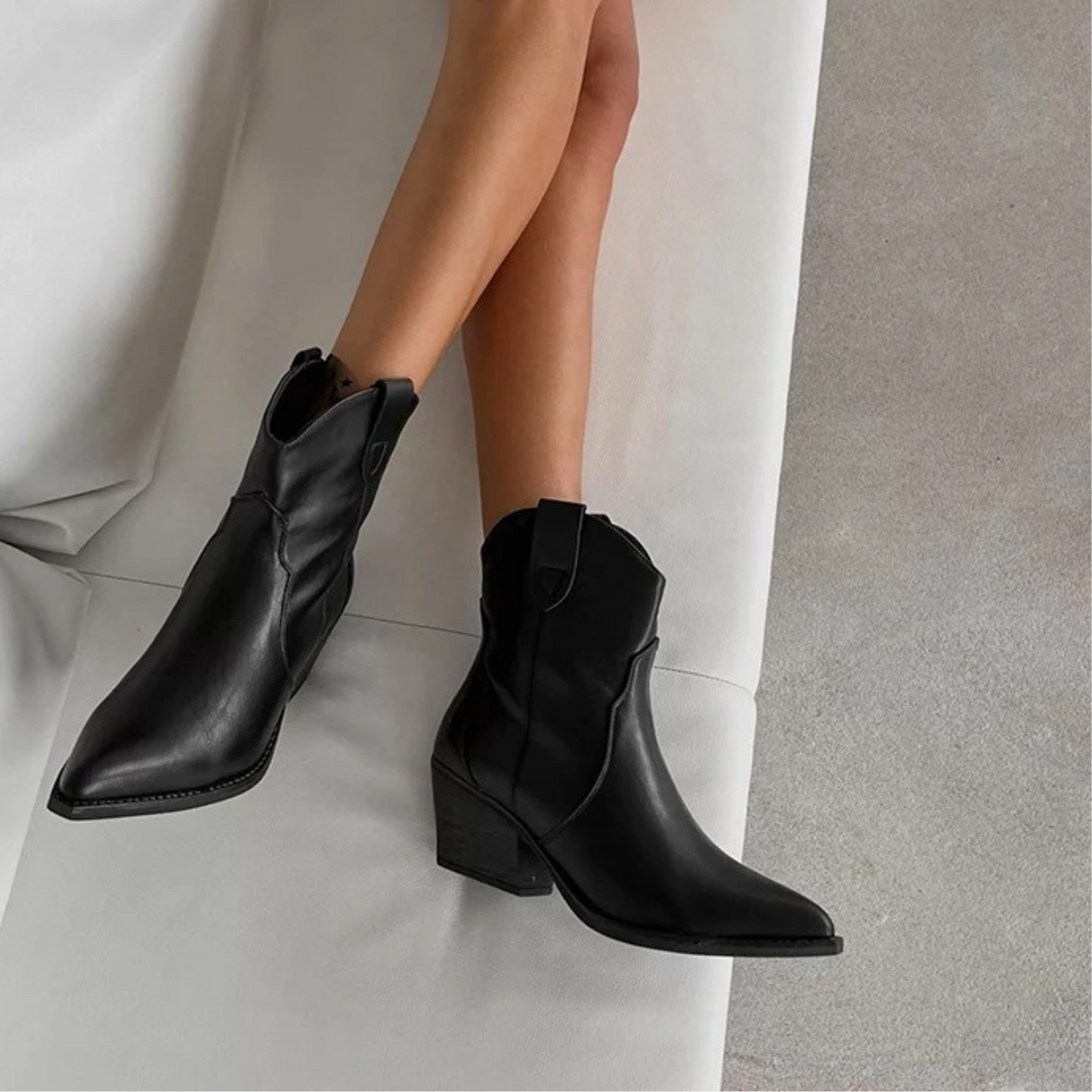 Josefa | Waterproof women's cowboy boots in black leather