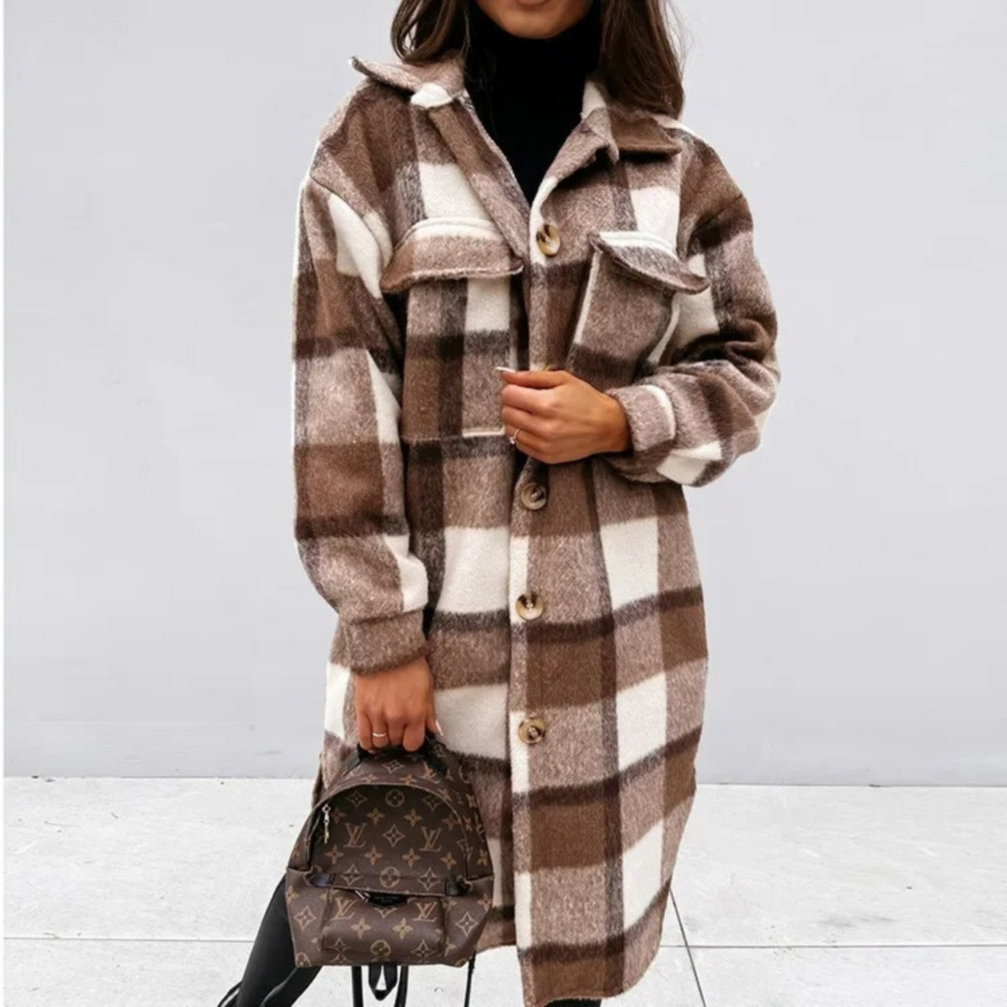 Leila | Classic and elegant winter garment