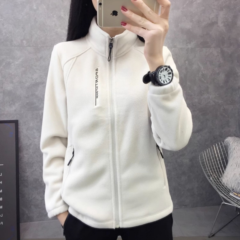Ornella | Fashionable and effortless winter garment