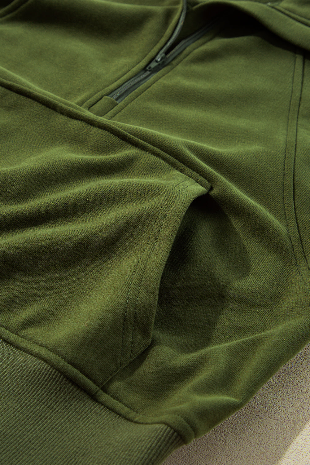 Pamela | Relaxed and timeless winter garment