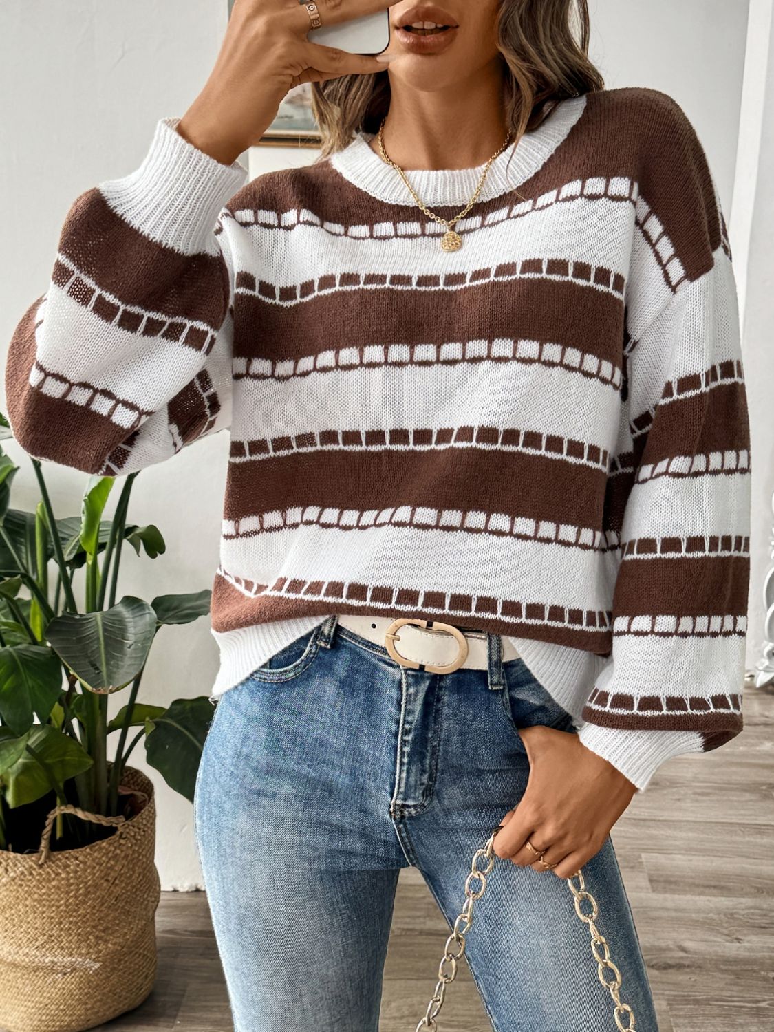 Dagny | Striped long-sleeved sweater with a crew neck