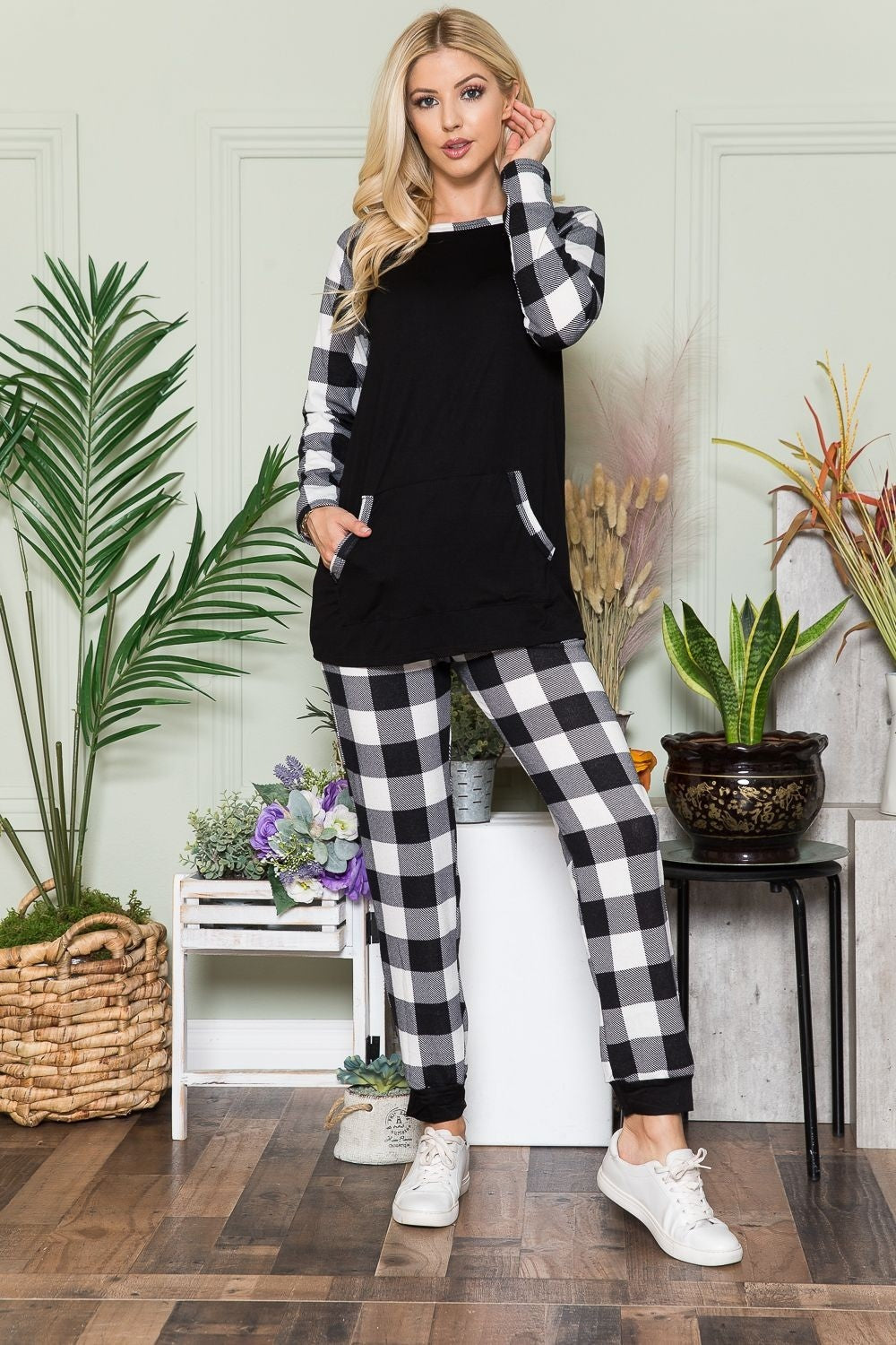 Simone | Celeste checked long sleeve t-shirt with pockets