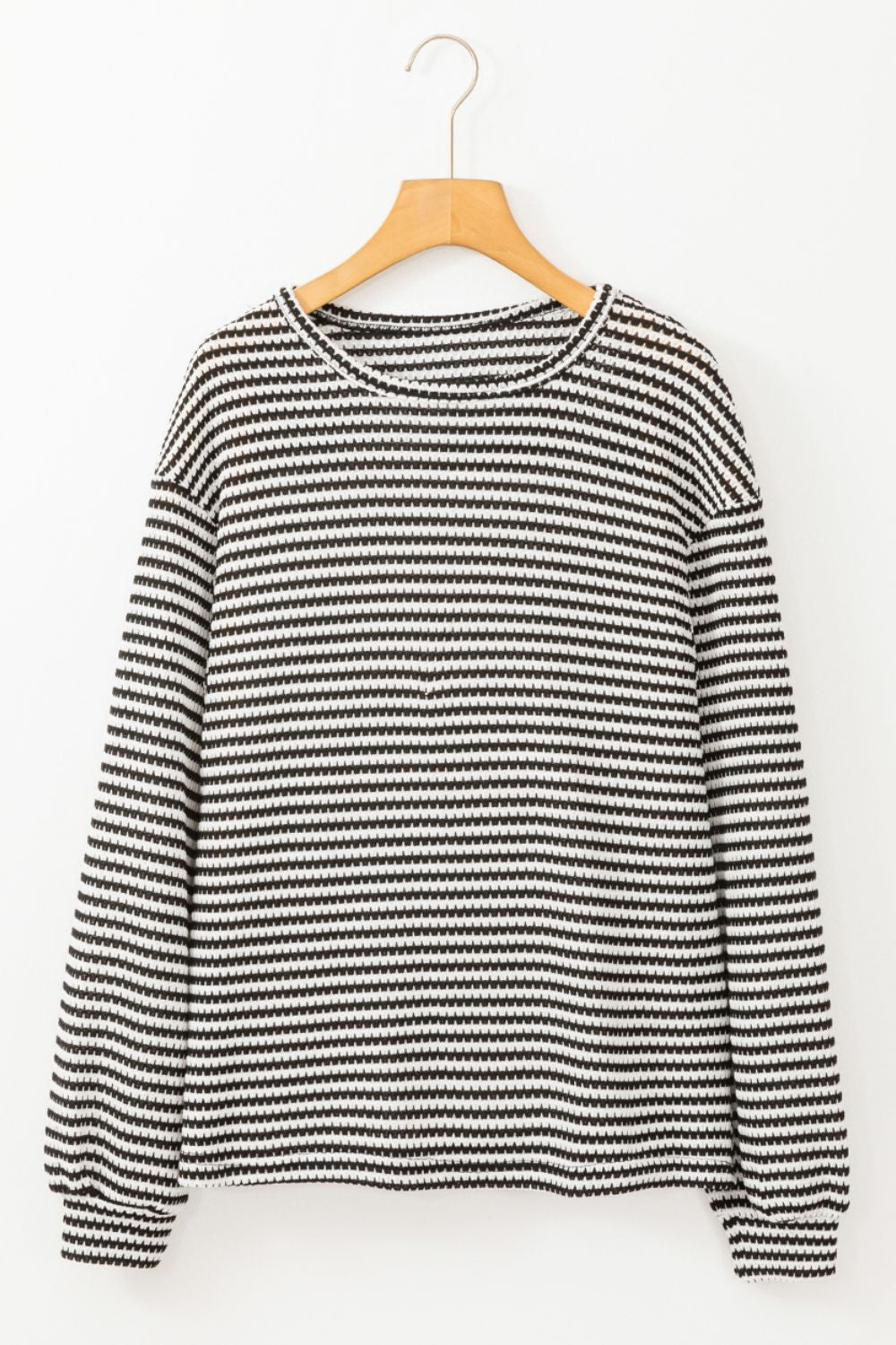 Xara | Striped, long-sleeved top with a crew neck