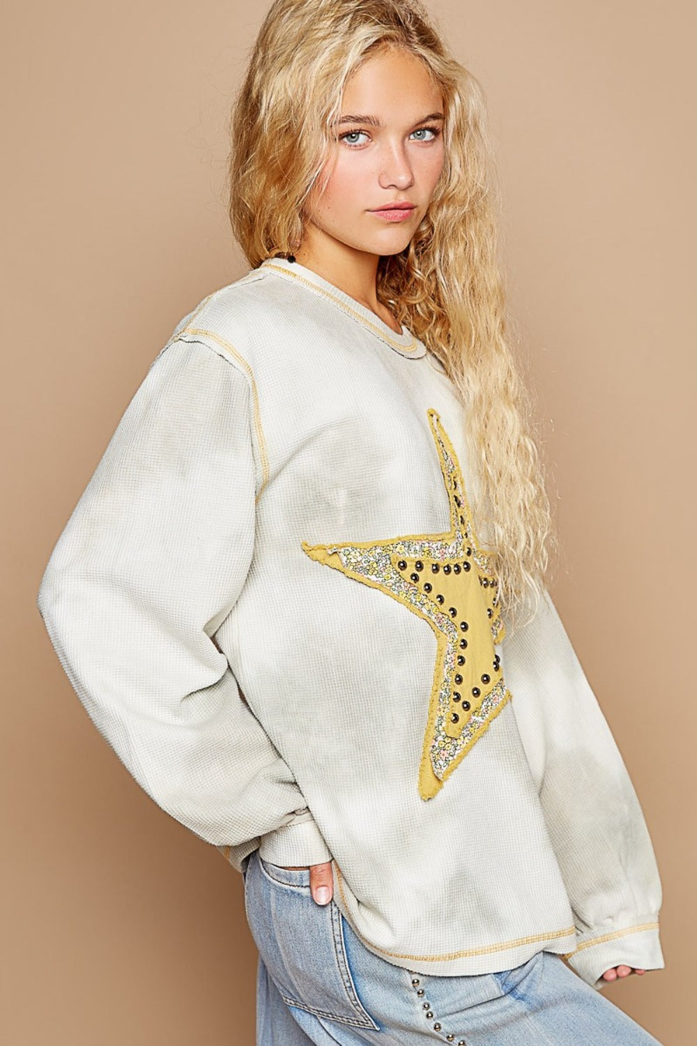 Alice | Washed star patch with studded top