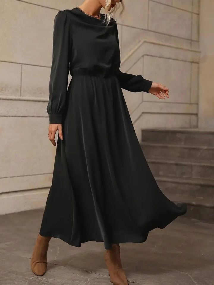Soraya | Simple and stylish winter dress