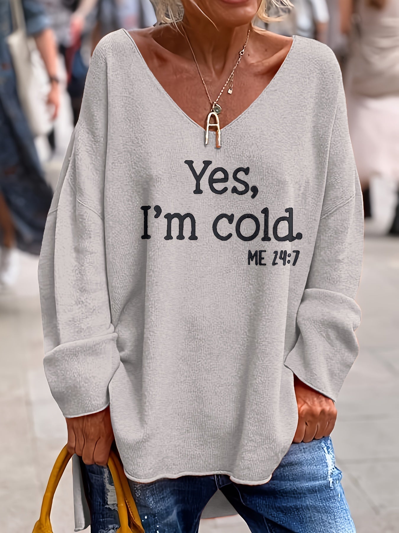 Flor | Women's V-neck sweater
