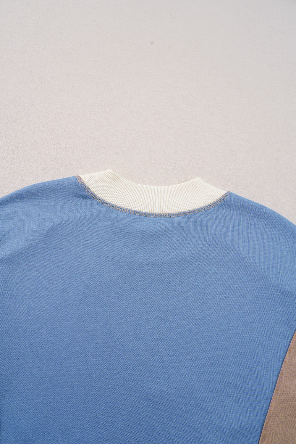 Juliana | Long sleeve sweatshirt with slit color block and crew neck